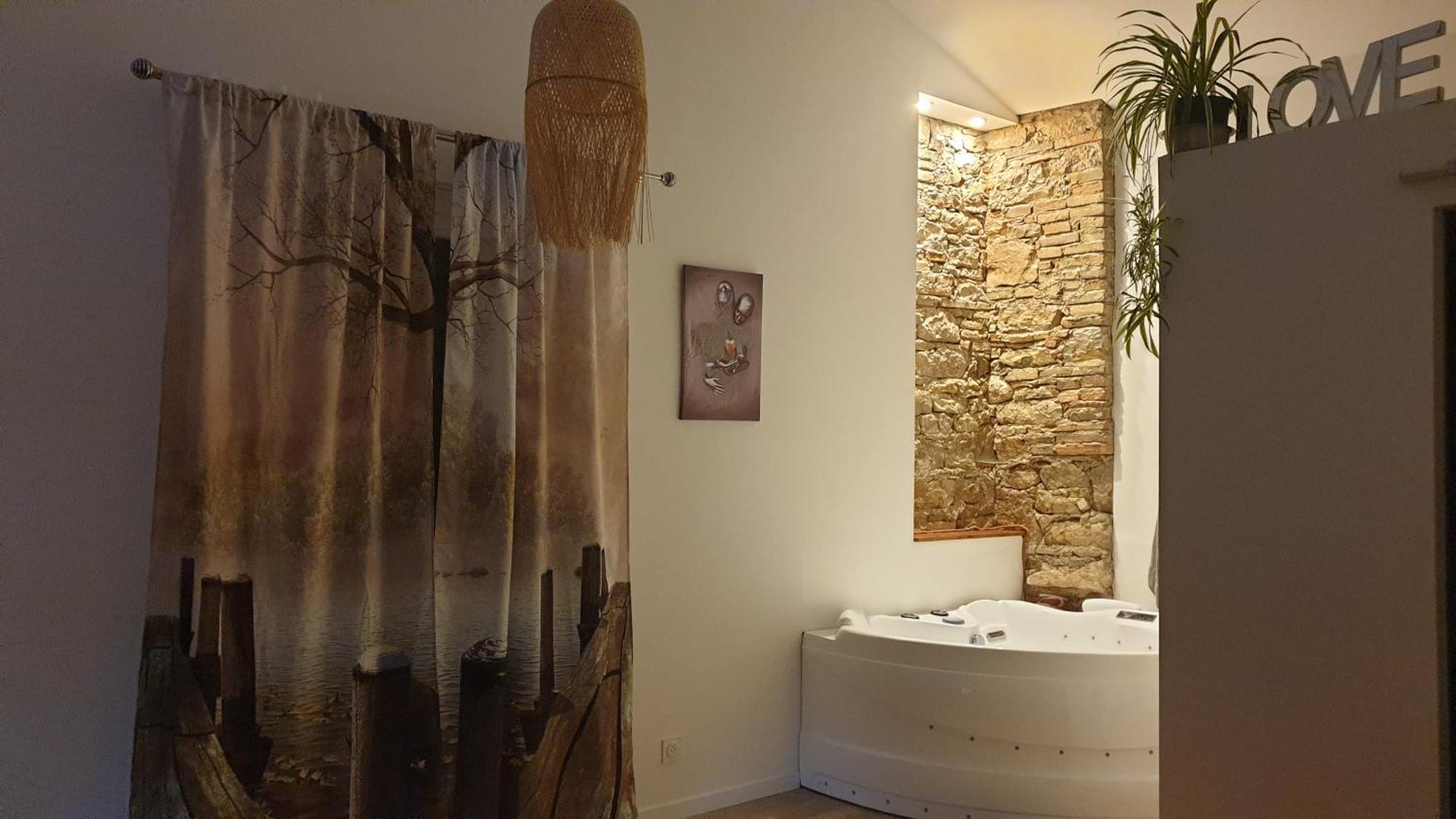 Love Room- Spa- Escale Amoureuse Puygaillard-de-Quercy Екстер'єр фото